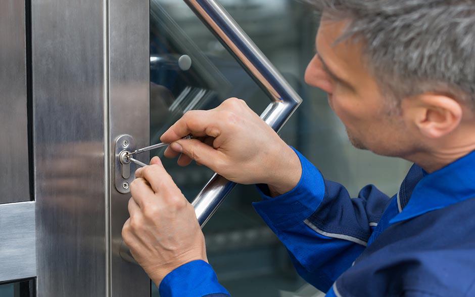 serrurier d'urgence Paris 18
